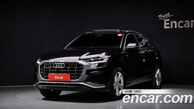 Audi Q8 (4M)