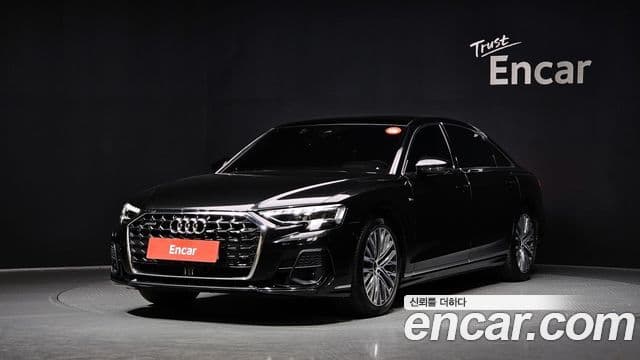 Audi A8 (D5)