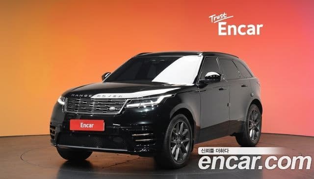 Land Rover Range Rover Velar 1