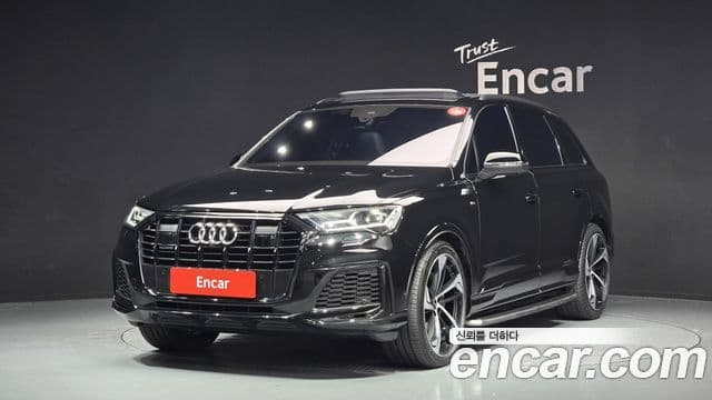 Audi Q7 (4M)