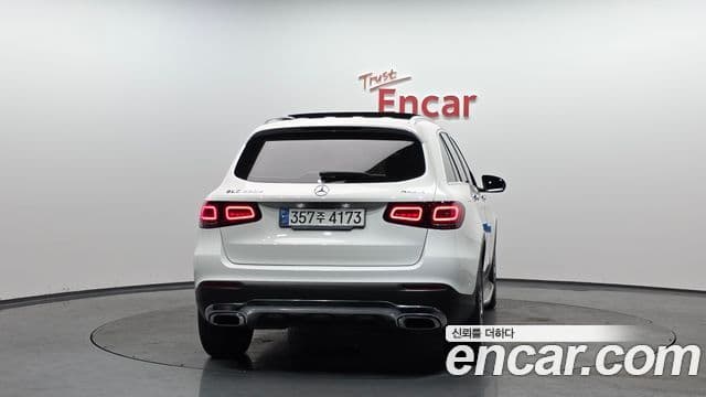 Mercedes-Benz GLC-Class X253 4