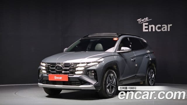 Hyundai The New Tucson Hybrid (NX4)