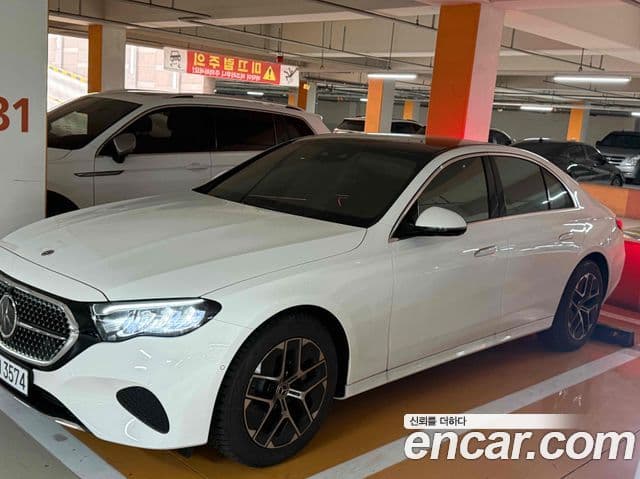 Mercedes-Benz E-Class W214