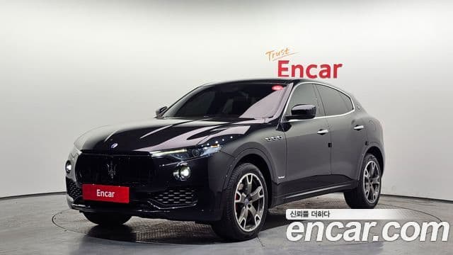 Maserati Levante 1