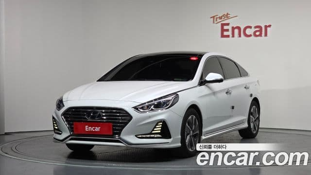 Hyundai Sonata New Rise Hybrid