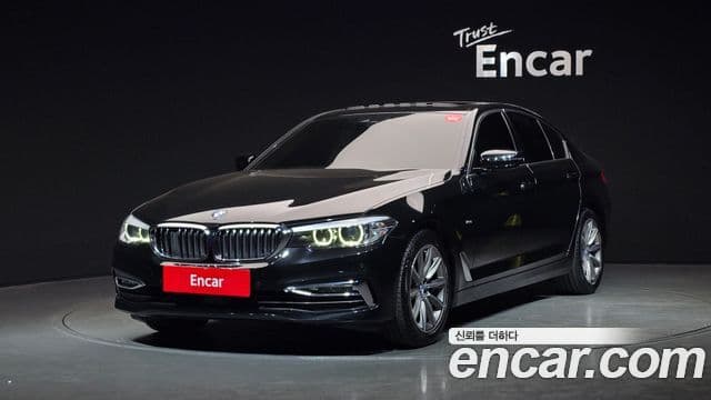 BMW 5 Series (G30)