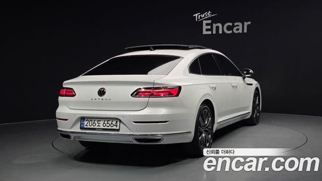 Volkswagen Arteon 2