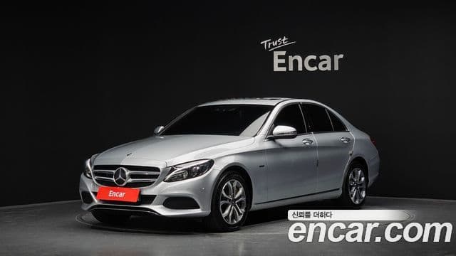 Mercedes-Benz C-Class W205 1