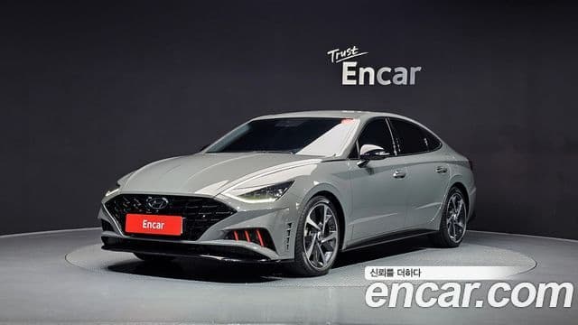 Hyundai Sonata (DN8)