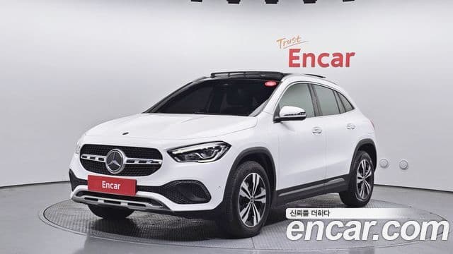 Mercedes-Benz GLA-Class H247