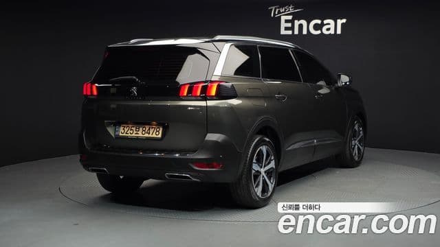 Peugeot 5008 2nd Gen 2