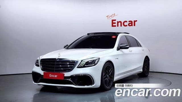 Mercedes-Benz S-Class W222