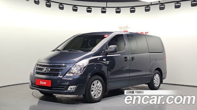 Hyundai Grand Starex