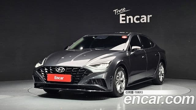 Hyundai Sonata (DN8)