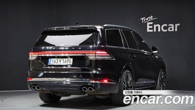 Lincoln Aviator 2nd Gen 2