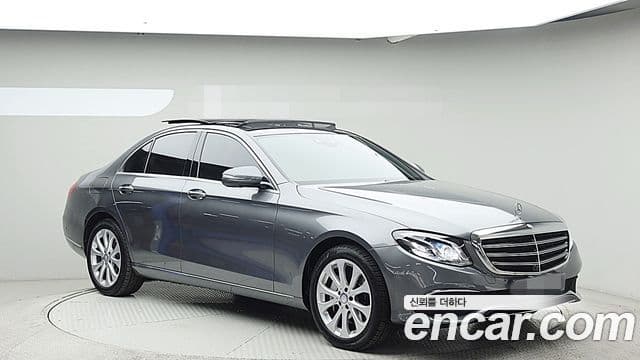 Mercedes-Benz E-Class W213