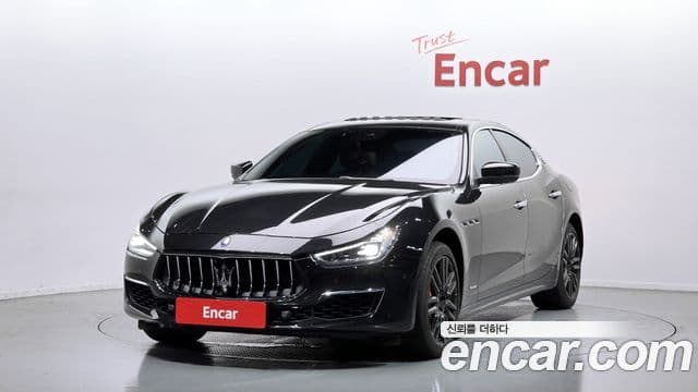 Maserati Ghibli 1
