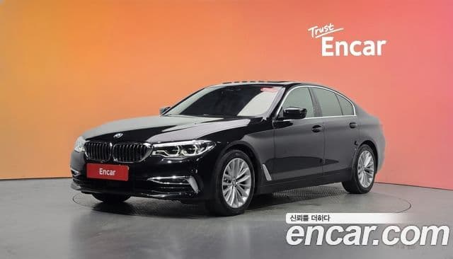 BMW 5 Series (G30)