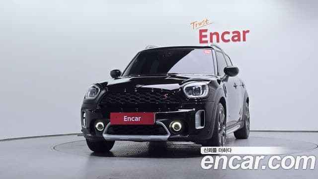 MINI Cooper S Countryman 3
