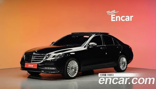 Mercedes-Benz S-Class W222