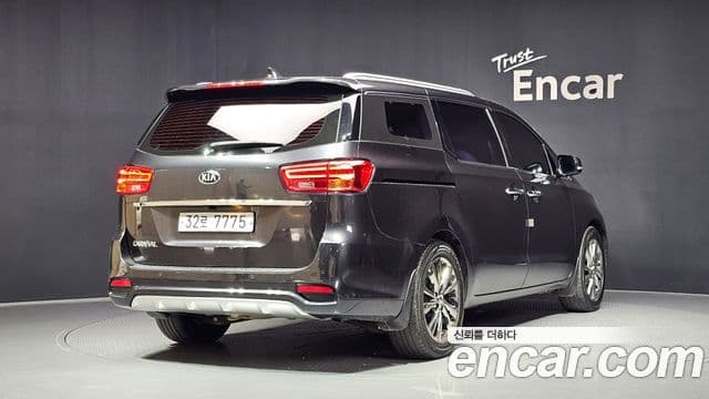 Kia The New Carnival 2