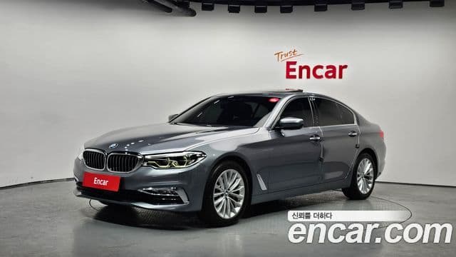 BMW 5 Series (G30)