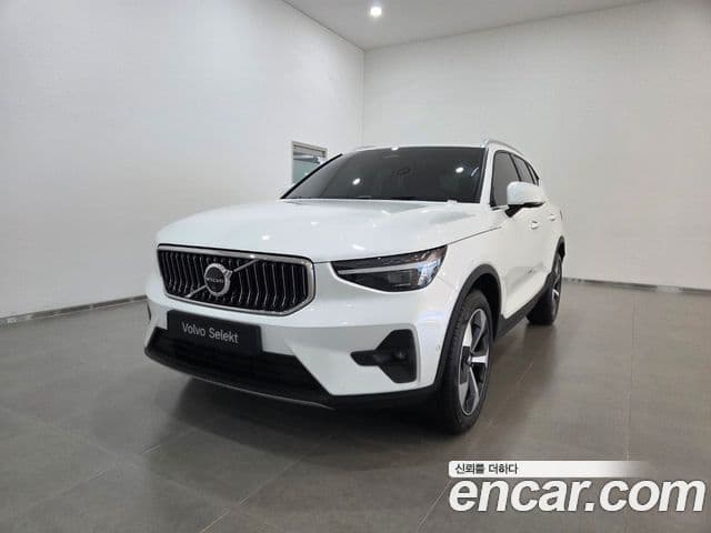 Volvo XC40 1