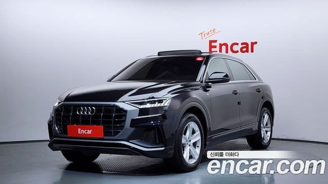 Audi Q8 (4M)