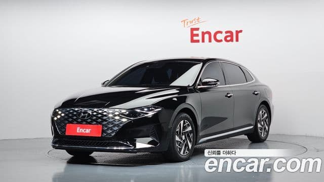 Hyundai The New Grandeur IG Hybrid 1