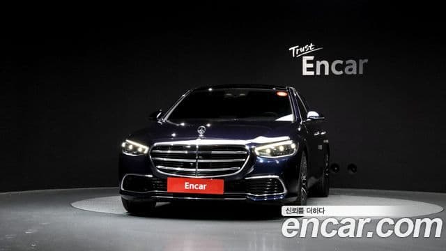 Mercedes-Benz S-Class W223 3
