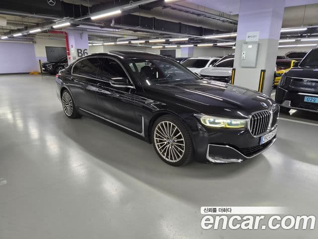 BMW 7 Series (G11)