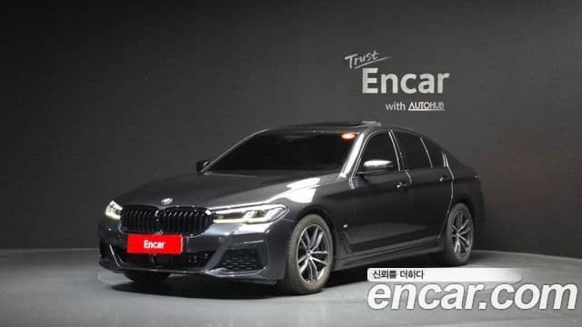 BMW 5 Series (G30)