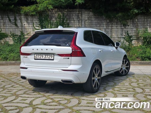 Volvo XC60 2nd Gen 2