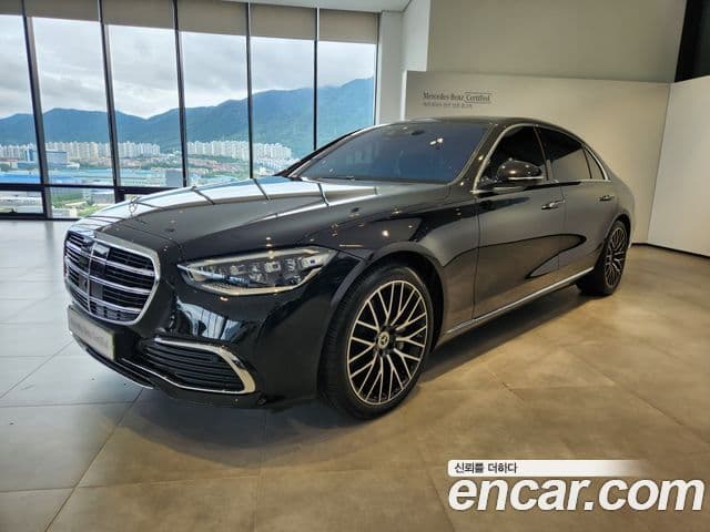 Mercedes-Benz S-Class W223