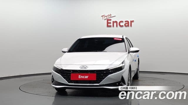Hyundai Avante (CN7) 3