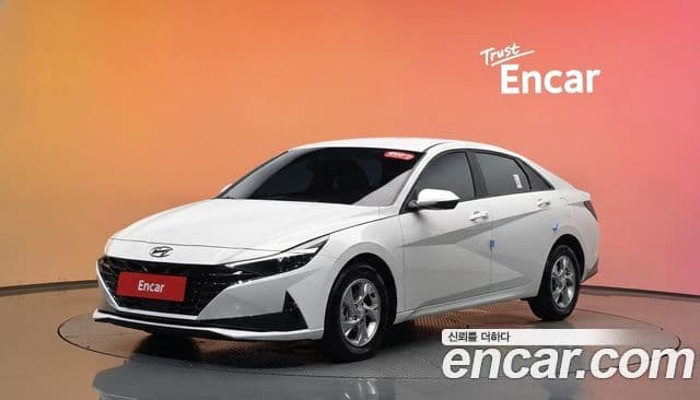 Hyundai Avante (CN7) 1
