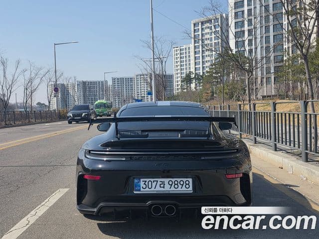 Porsche 911 (992) 4