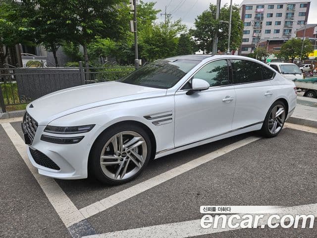 Genesis G80 (RG3)