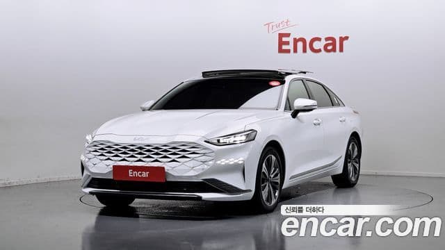 Kia K8 Hybrid
