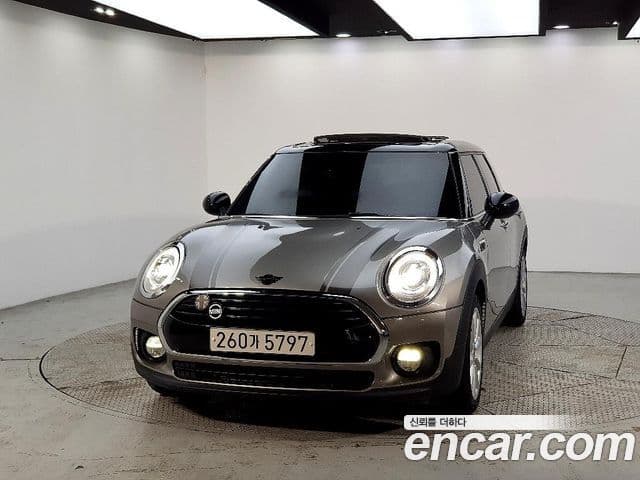 MINI Cooper D Clubman 2