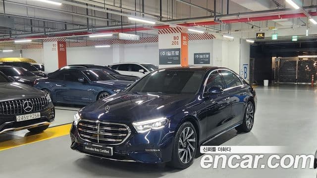 Mercedes-Benz E-Class W214