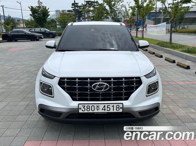 Hyundai Venue