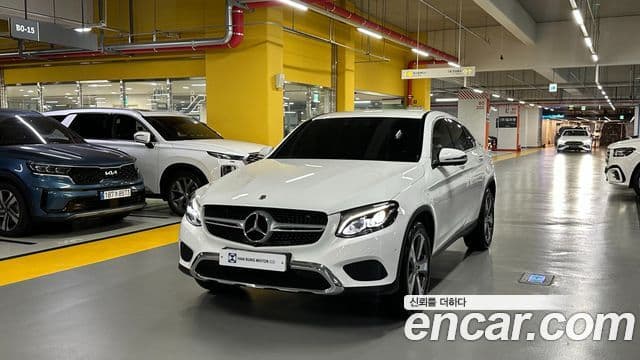 Mercedes-Benz GLC-Class X253
