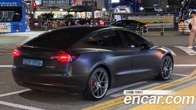 Tesla Model 3 3
