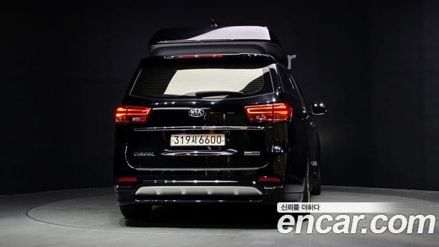 Kia The New Carnival 4