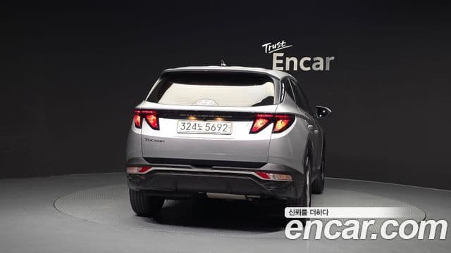 Hyundai Tucson (NX4) 4