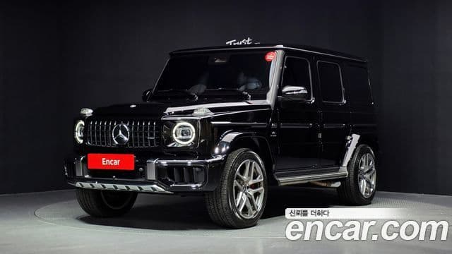 Mercedes-Benz G-Class W465