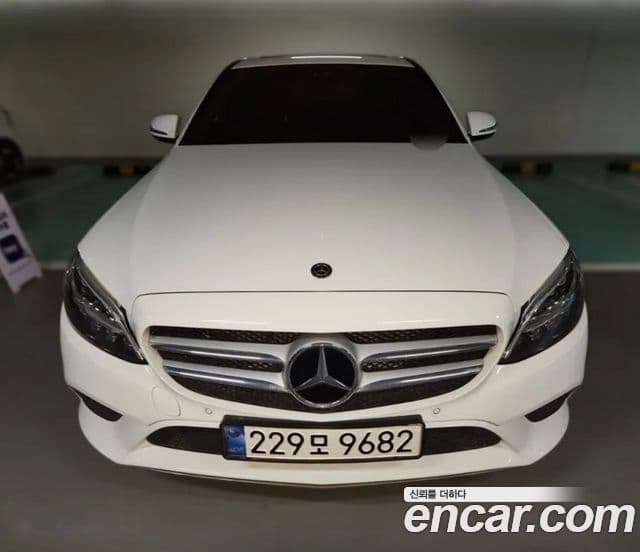 Mercedes-Benz C-Class W205