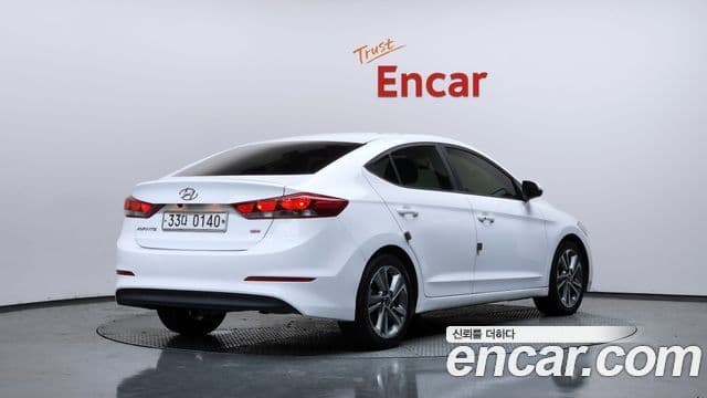 Hyundai Avante AD 2