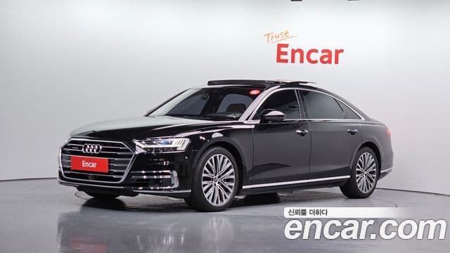 Audi A8 (D5)